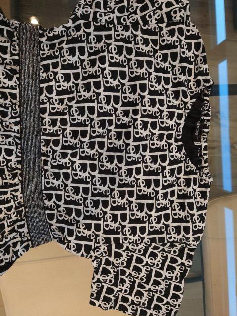 べべ 白黒ワンピース 140サイズ < キッズ/ベビー  べべ 白黒ワンピース 140サイズ < キッズ/ベビーの