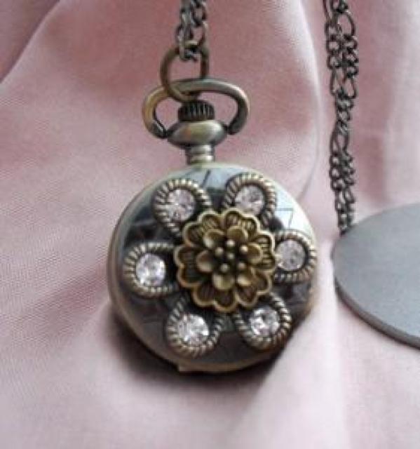 ネックレスウォッチBZー時計のアクセサリ < 女性アクセサリー/時計 ネックレスウォッチBZー時計のアクセサリ < 女性アクセサリー/時計の