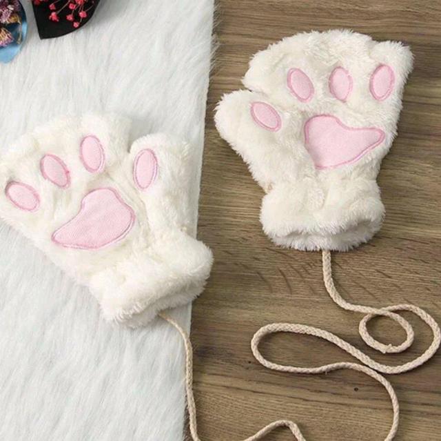 新品★にゃんこ肉球指出し手袋/ホワイト < 女性ファッション  新品★にゃんこ肉球指出し手袋/ホワイト  < 女性ファッションの