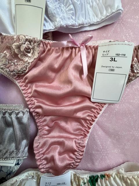 3Lサイズ!5枚セット!光沢ツルツル素材!シフォン使い!高貴品格!色とりどり!エレガント!Tバックショーツ!No.愛 < 女性ファッション  3Lサイズ!5枚セット!光沢ツルツル素材!シフォン使い!高貴品格!色とりどり!エレガント!Tバックショーツ!No.愛 < 女性ファッションの