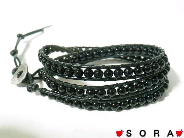 3連 天然石 オニキス ぐるぐる巻き ラップブレス 箱付 < 男性アクセサリー/時計 3連 天然石 オニキス ぐるぐる巻き ラップブレス 箱付 < 男性アクセサリー/時計の