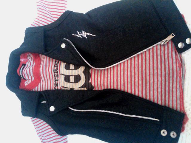 qX~j@XGbgC_[X@gp^O@rock@size100  uh 