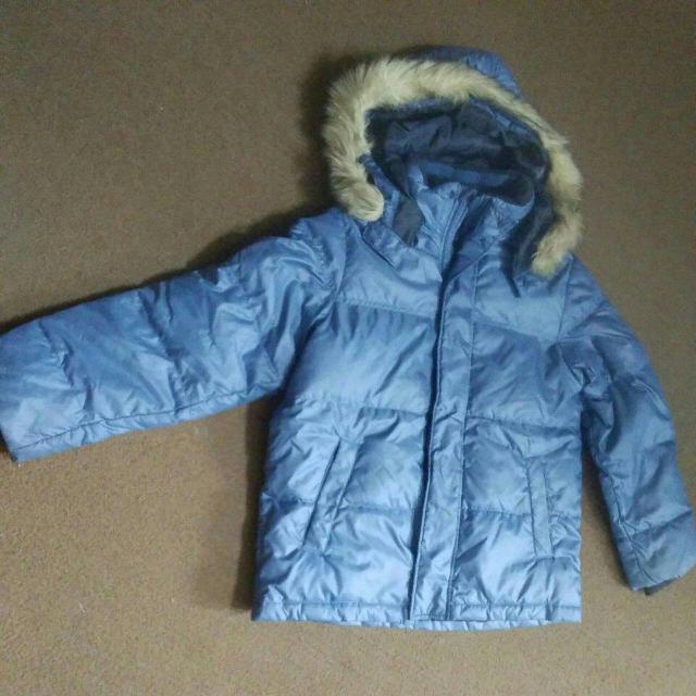 150 UNIQLO ブルー フェザー入りダウンコート < ブランド  150 UNIQLO ブルー フェザー入りダウンコート  < ブランドの