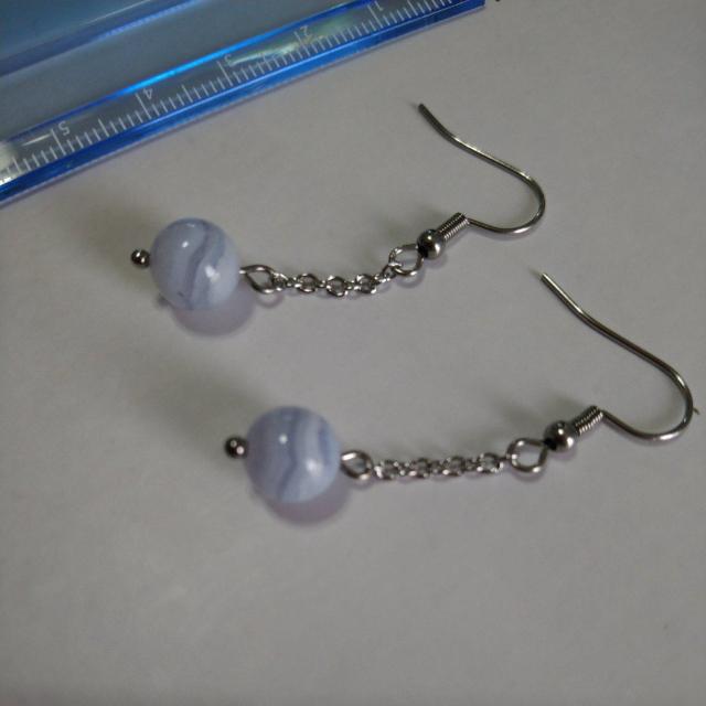 handmade 天然石ピアス  ブルーレースアゲートAA 8mm ステンレスフック < 女性ファッション  handmade 天然石ピアス  ブルーレースアゲートAA 8mm ステンレスフック < 女性ファッションの