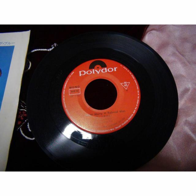 ザ・ ショッキング・ブルー 悲しき鉄道員/ロール・エンジン!。 < CD/DVD/ビデオ  ザ・ ショッキング・ブルー 悲しき鉄道員/ロール・エンジン!。 < CD/DVD/ビデオの