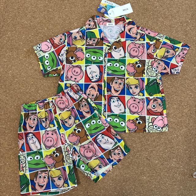 新品未使用タグ付き110サイズ 半袖シャツ セットアップ ディズニートイストーリー < キッズ/ベビー  新品未使用タグ付き110サイズ 半袖シャツ セットアップ ディズニートイストーリー  < キッズ/ベビーの