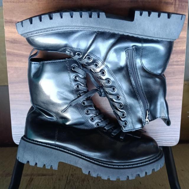 新品 25cm レディース ブーツ ブラウン 厚底 シューズ サイドゴア < 女性ファッション 新品 25cm レディース ブーツ ブラウン 厚底 シューズ サイドゴア < 女性ファッションの