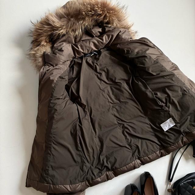 ◆美品◆ミッシェルクラン◆ラクーンファー◆ショートダウンジャケット◆ブラウン◆M < ブランド ◆美品◆ミッシェルクラン◆ラクーンファー◆ショートダウンジャケット◆ブラウン◆M < ブランドの