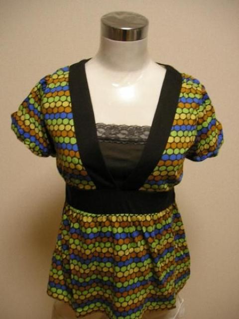 新品★Queue★Vネックドットカットソー 2点 < 女性ファッション  新品★Queue★Vネックドットカットソー 2点  < 女性ファッションの