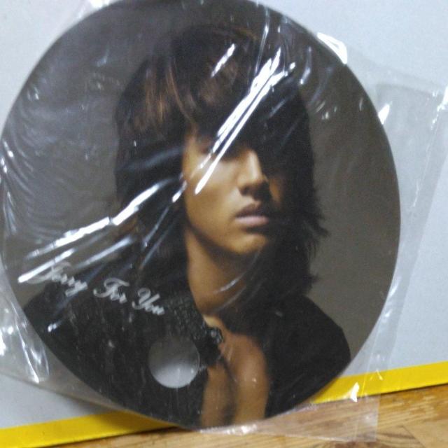 ☆ジェリーイェン☆両面写真うちわ。メガネ吹き。財布又はポ−チ < タレントグッズ  ☆ジェリーイェン☆両面写真うちわ。メガネ吹き。財布又はポ−チ  < タレントグッズの