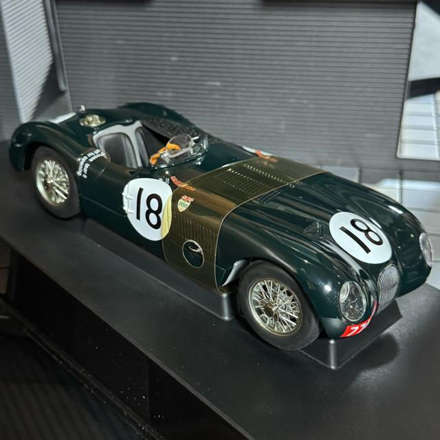 絶版 未展示品 オートアート 1/18 ジャガー Cタイプ レーシンググリーン < ホビー  絶版 未展示品 オートアート 1/18 ジャガー Cタイプ レーシンググリーン < ホビーの