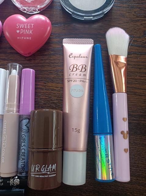 化粧品まとめ売り★福袋★29点★新品数点★オマケあり★お得にどーぞ★送料半額300円★ < 香水/コスメ/ネイル 化粧品まとめ売り★福袋★29点★新品数点★オマケあり★お得にどーぞ★送料半額300円★ < 香水/コスメ/ネイルの