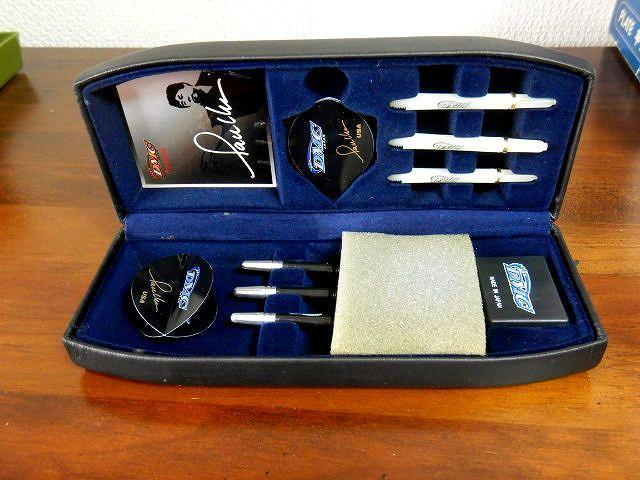 ◆ダーツ DMC ディーエムシー 中古品 < おもちゃ  ◆ダーツ DMC ディーエムシー 中古品  < おもちゃの