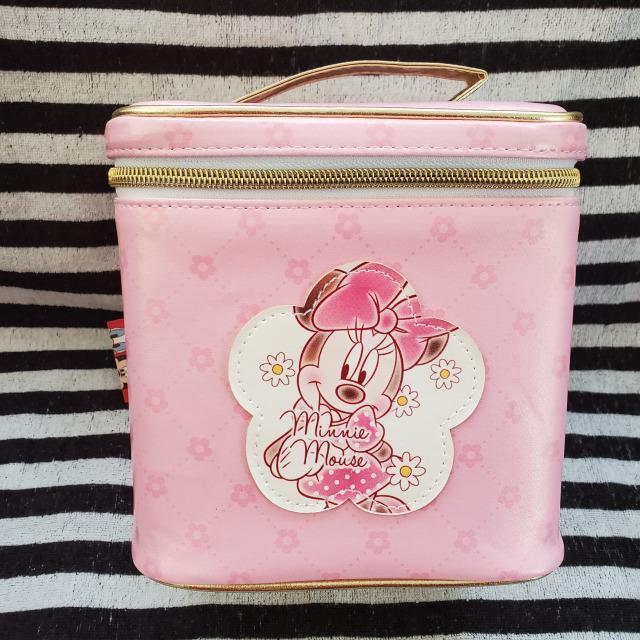 新品*タグ付き*ミニーマウス*バニティ*花柄×チェック*バッグ*ピンク×ゴールド*ミニーちゃん*カバン*ディズニー*コスメ*収納 < アニメ/コミック/キャラクター  新品*タグ付き*ミニーマウス*バニティ*花柄×チェック*バッグ*ピンク×ゴールド*ミニーちゃん*カバン*ディズニー*コスメ*収納  < アニメ/コミック/キャラクターの