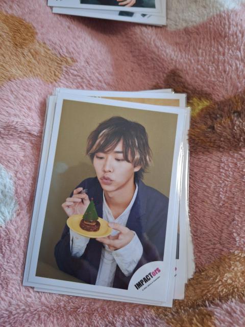 IMP.݂ȂƎʐ^   ^gObY 