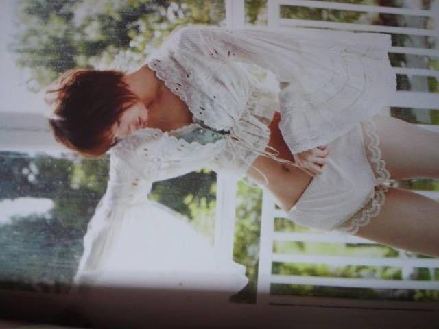 上からも!下からも!1冊丸ごと篠田麻里子編集「MARIKOmagazine」送料無料 < タレントグッズ  上からも!下からも!1冊丸ごと篠田麻里子編集「MARIKOmagazine」送料無料 < タレントグッズの