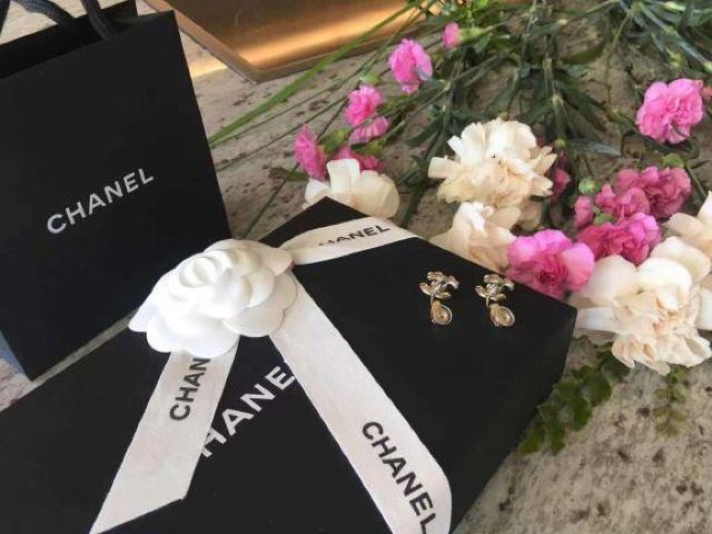 ★正規品★CHANEL★ココイヤリング★シャンパンゴールド★ < ブランド  ★正規品★CHANEL★ココイヤリング★シャンパンゴールド★ < ブランドの