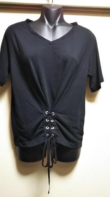 ☆Avan LilyレースアップVネックカットソー☆新品未使用 < 女性ファッション  ☆Avan LilyレースアップVネックカットソー☆新品未使用 < 女性ファッションの