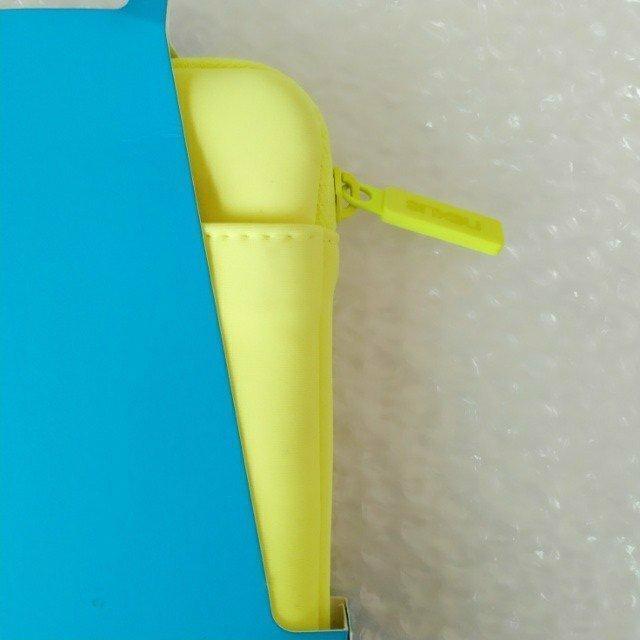 ケース「Google Nexus7用 ファスナー付収納ケース ブライトイエロー」 < 家電/AV ケース「Google Nexus7用 ファスナー付収納ケース ブライトイエロー」 < 家電/AVの