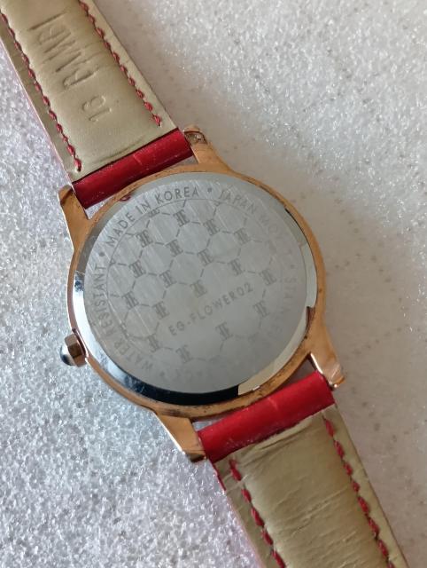 ☆ ELLE ☆ アナログ腕時計 ☆ レディース ☆3針付き ☆ 電池交換直後 < 女性アクセサリー/時計 ☆ ELLE ☆ アナログ腕時計 ☆ レディース ☆3針付き ☆ 電池交換直後 < 女性アクセサリー/時計の