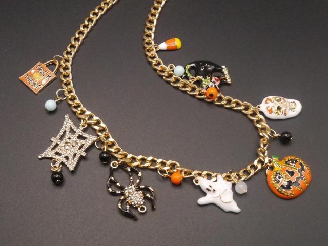 新品 アンティーク調ハロウィンネックレス パンプキン ゴースト イベント パーティ < 女性アクセサリー/時計 新品 アンティーク調ハロウィンネックレス パンプキン ゴースト イベント パーティ < 女性アクセサリー/時計の