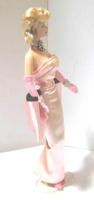 マリリン・モンロー ピンクドレスのバービー人形 < ホビー マリリン・モンロー ピンクドレスのバービー人形 < ホビーの