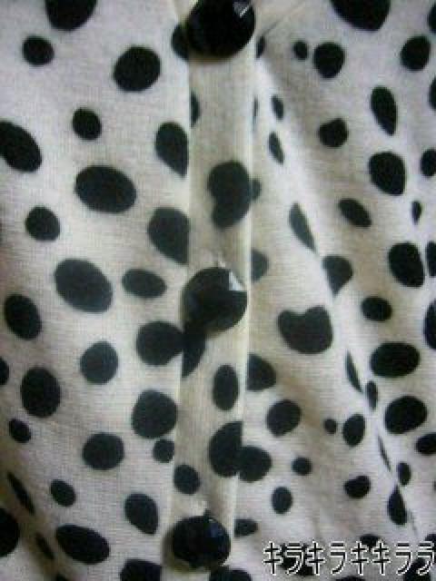 《New》EMODA系★2way・袖ファー*ダルメシアン柄カーディガン < 女性ファッション 《New》EMODA系★2way・袖ファー*ダルメシアン柄カーディガン < 女性ファッションの