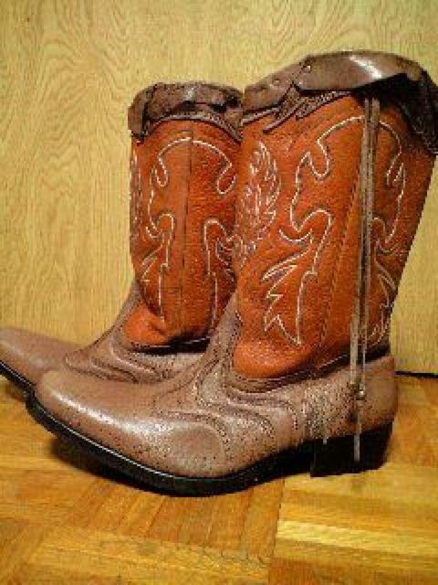 新品ロエンヒロムタカハラ スカル刺繍ミックスレザーウエスタンブーツ 42ハーフ < ブランド  新品ロエンヒロムタカハラ スカル刺繍ミックスレザーウエスタンブーツ 42ハーフ < ブランドの