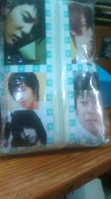 旧東方神起5人メンバー写真入りテッシュカバー.カードケース 2点 < タレントグッズ  旧東方神起5人メンバー写真入りテッシュカバー.カードケース 2点 < タレントグッズの