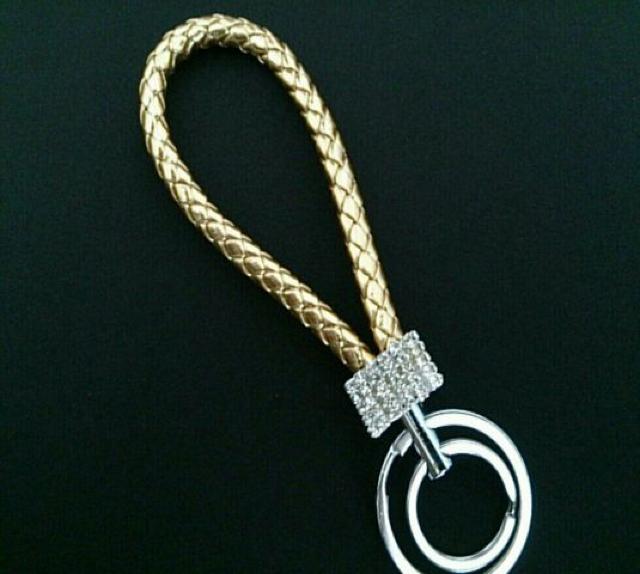 編み込みダブルリングキーホルダー(ゴールド) < 女性ファッション 編み込みダブルリングキーホルダー(ゴールド) < 女性ファッションの