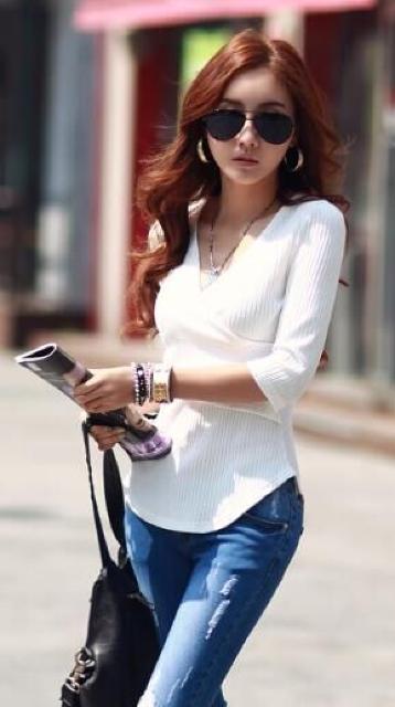 残1点790円★在庫処分セール ベストセラー Vクロスカットソートップス 白F < 女性ファッション  残1点790円★在庫処分セール ベストセラー Vクロスカットソートップス 白F  < 女性ファッションの