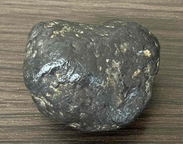 3,300円スタート!「ワイヤー作家」や「ジュエリー作家」の素材に阿波隕石(メテオライト)原石 < インテリア/ライフ  3,300円スタート!「ワイヤー作家」や「ジュエリー作家」の素材に阿波隕石(メテオライト)原石 < インテリア/ライフの