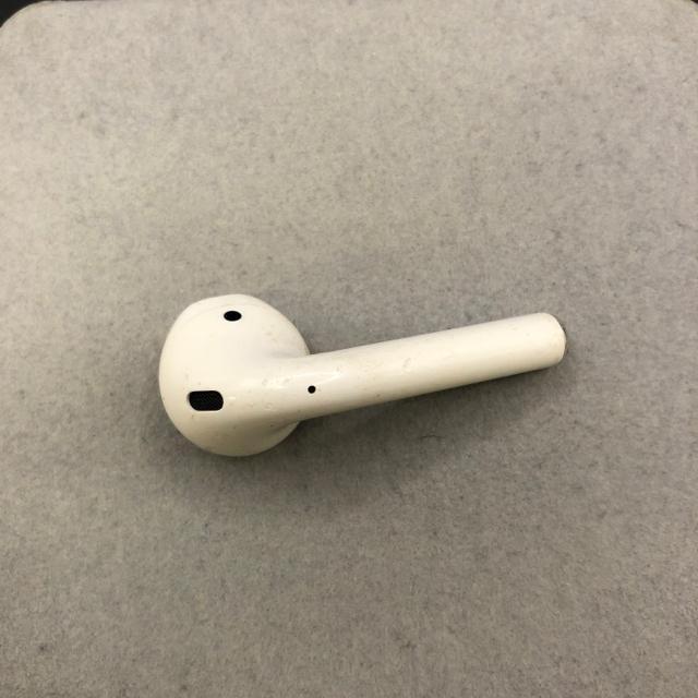 即決 Apple アップル AirPods 第二世代 右耳のみ A2032 < 家電/AV  即決 Apple アップル AirPods 第二世代 右耳のみ A2032 < 家電/AVの