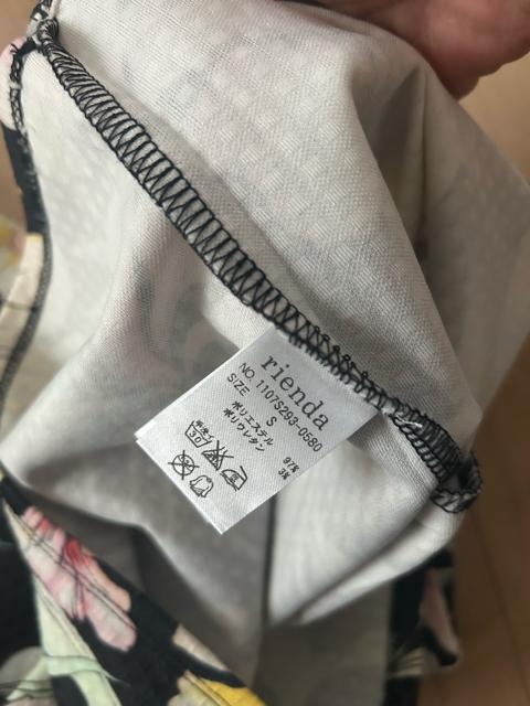 リエンダ 花柄ワンピース < ブランド  リエンダ 花柄ワンピース < ブランドの