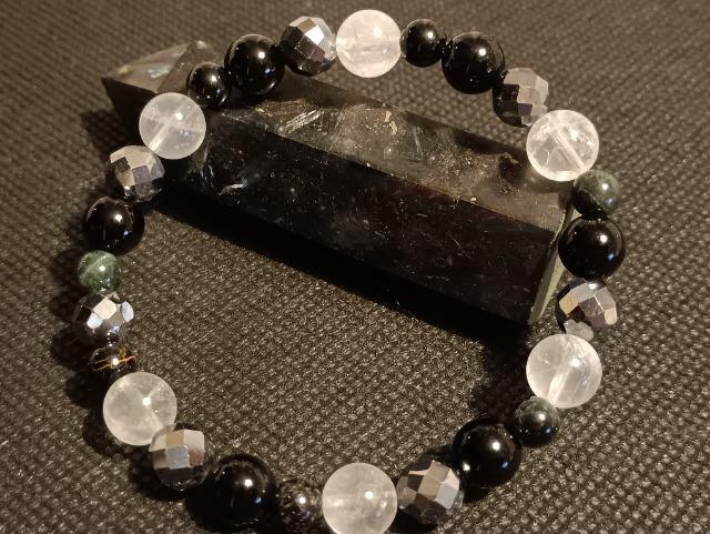 ���̓Z�b�g�u�������Ɗ댯����A�C���X�s���[�V���������߂�v��_���ł��B  �� �����A�N�Z�T���[/���v�� 