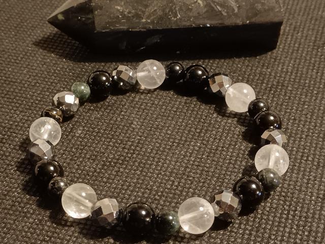 ���̓Z�b�g�u�������Ɗ댯����A�C���X�s���[�V���������߂�v��_���ł��B �� �����A�N�Z�T���[/���v�� 