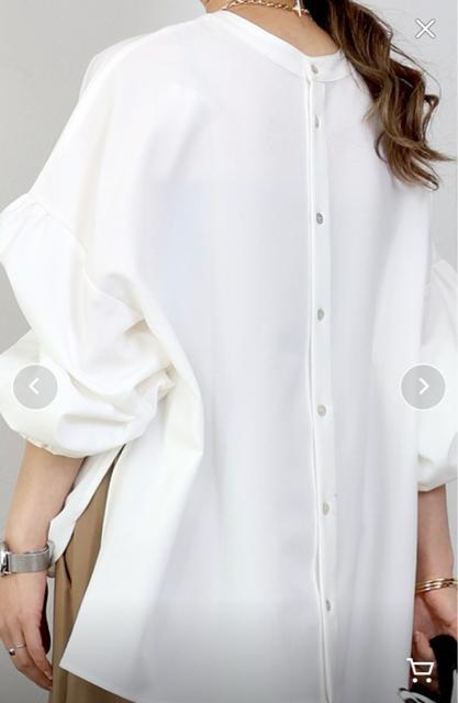 ◆美品◆前後2way◆後ろボタンボリューム袖ブラウス◆オケージョン◆白◆厚手◆F < 女性ファッション ◆美品◆前後2way◆後ろボタンボリューム袖ブラウス◆オケージョン◆白◆厚手◆F < 女性ファッションの