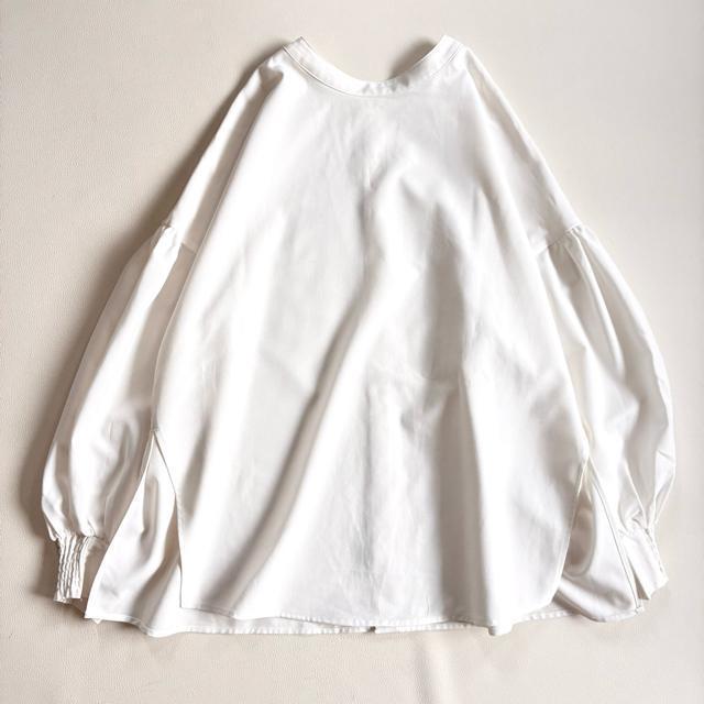 ◆美品◆前後2way◆後ろボタンボリューム袖ブラウス◆オケージョン◆白◆厚手◆F < 女性ファッション ◆美品◆前後2way◆後ろボタンボリューム袖ブラウス◆オケージョン◆白◆厚手◆F < 女性ファッションの