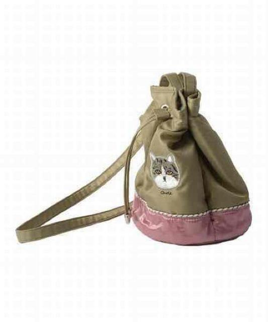キャセリーニ×高橋愛コラボ・猫刺繍リバーシブル巾着バッグ < ブランド  キャセリーニ×高橋愛コラボ・猫刺繍リバーシブル巾着バッグ < ブランドの