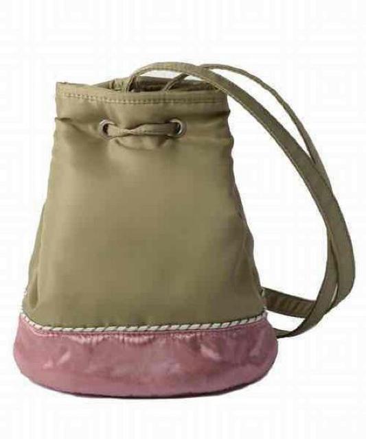 キャセリーニ×高橋愛コラボ・猫刺繍リバーシブル巾着バッグ < ブランド  キャセリーニ×高橋愛コラボ・猫刺繍リバーシブル巾着バッグ < ブランドの