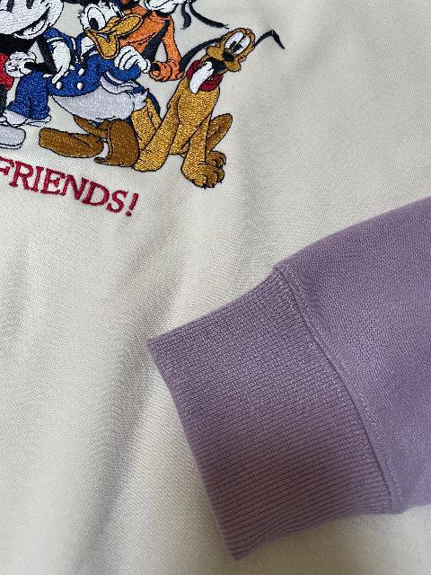 ♯新品♯ディズニー ミッキー&フレンズ 総柄 刺繍プリント可愛!!フード トレーナー パーカー L  ミッキー ミニー ドナルド < 女性ファッション  ♯新品♯ディズニー ミッキー&フレンズ 総柄 刺繍プリント可愛!!フード トレーナー パーカー L  ミッキー ミニー ドナルド < 女性ファッションの