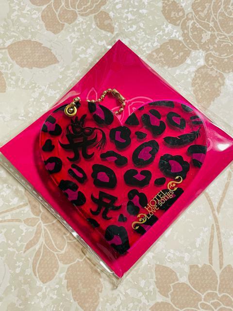 浜崎あゆみ ホテルラブソング ハートミニミラー 新品、未開封 < タレントグッズ  浜崎あゆみ ホテルラブソング ハートミニミラー 新品、未開封  < タレントグッズの