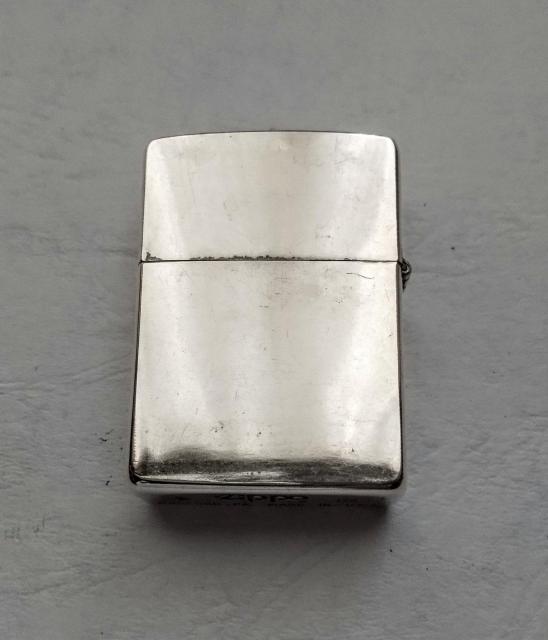 ZIPPO@ECXgE`[`@Wb|C^[@IX 1993@LYLY  jt@bV 