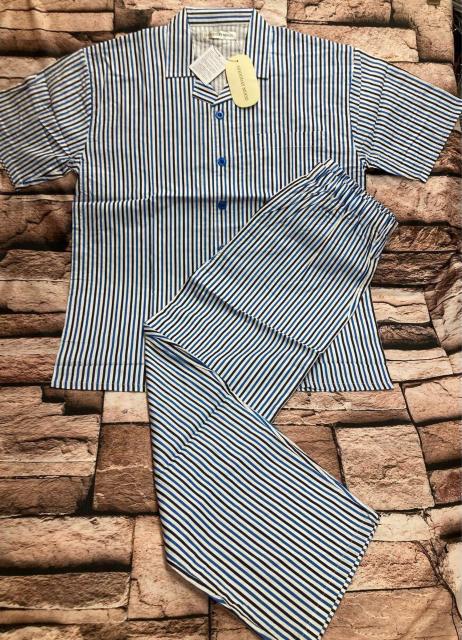 送料無料!さらさら快適!インド綿100% ストライプ柄 メンズパジャマ(2色から)1組 < 男性ファッション 送料無料!さらさら快適!インド綿100% ストライプ柄 メンズパジャマ(2色から)1組 < 男性ファッションの