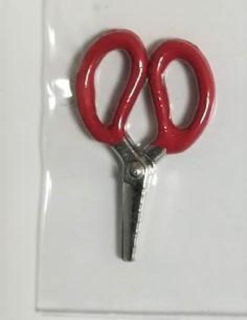 ミニチュア★ハサミ★赤★チョキチョキと動き簡単な物は切れます♪ < ペット/手芸/園芸 ミニチュア★ハサミ★赤★チョキチョキと動き簡単な物は切れます♪ < ペット/手芸/園芸の