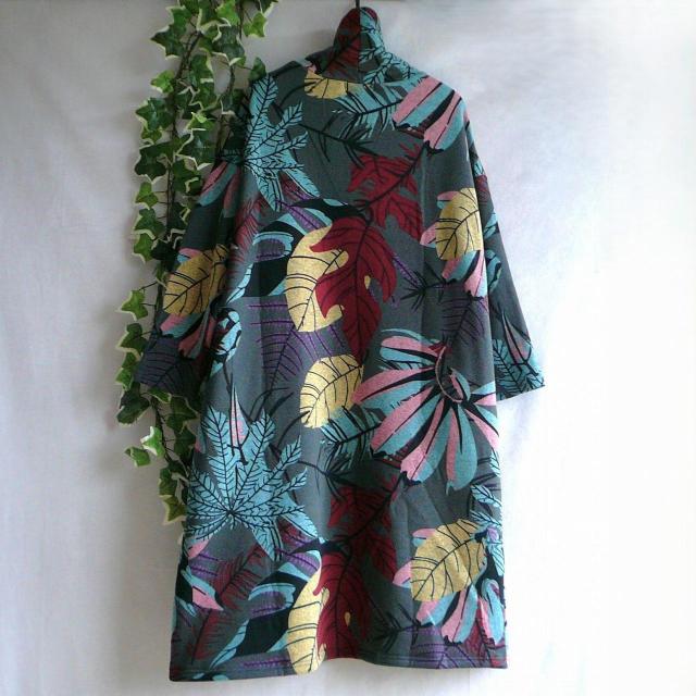 新品 9939 ML 裏起毛 あったか ワンピース グレー系 秋 冬 ボタニカル柄 ゆったりタートルストレッチニットソー < 女性ファッション 新品 9939 ML 裏起毛 あったか ワンピース グレー系 秋 冬 ボタニカル柄 ゆったりタートルストレッチニットソー < 女性ファッションの