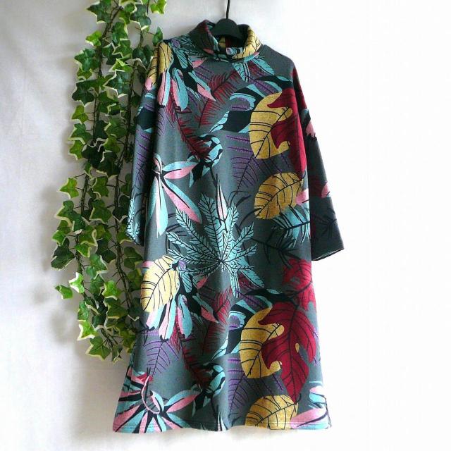 新品 9939 ML 裏起毛 あったか ワンピース グレー系 秋 冬 ボタニカル柄 ゆったりタートルストレッチニットソー < 女性ファッション 新品 9939 ML 裏起毛 あったか ワンピース グレー系 秋 冬 ボタニカル柄 ゆったりタートルストレッチニットソー < 女性ファッションの