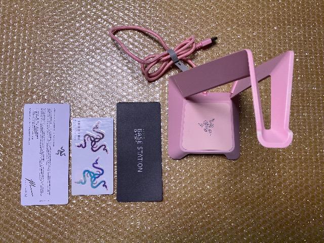 レイザー★光るヘッドホンスタンド★RAZER BASE STATION CHROMA★ヘッドフォンスタンド★ゲーミング★ゲーム用 < 家電/AV レイザー★光るヘッドホンスタンド★RAZER BASE STATION CHROMA★ヘッドフォンスタンド★ゲーミング★ゲーム用 < 家電/AVの