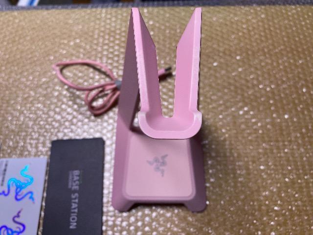 レイザー★光るヘッドホンスタンド★RAZER BASE STATION CHROMA★ヘッドフォンスタンド★ゲーミング★ゲーム用 < 家電/AV レイザー★光るヘッドホンスタンド★RAZER BASE STATION CHROMA★ヘッドフォンスタンド★ゲーミング★ゲーム用 < 家電/AVの