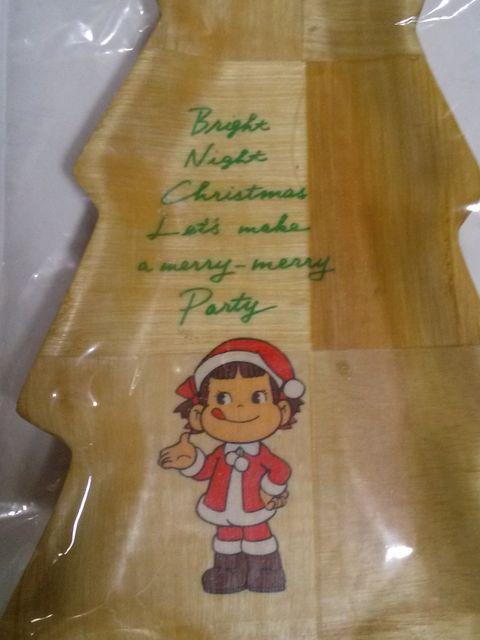 年代物◇不二家ミルキー クリスマスペコちゃんサンタ クリスマスツリー型プレート 2種2枚◇未使用品 < アニメ/コミック/キャラクター 年代物◇不二家ミルキー クリスマスペコちゃんサンタ クリスマスツリー型プレート 2種2枚◇未使用品 < アニメ/コミック/キャラクターの